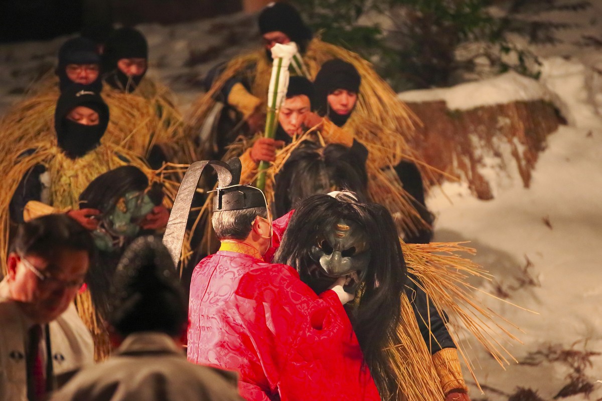 日本三大奇祭 生剝鬼柴燈祭（秋田）