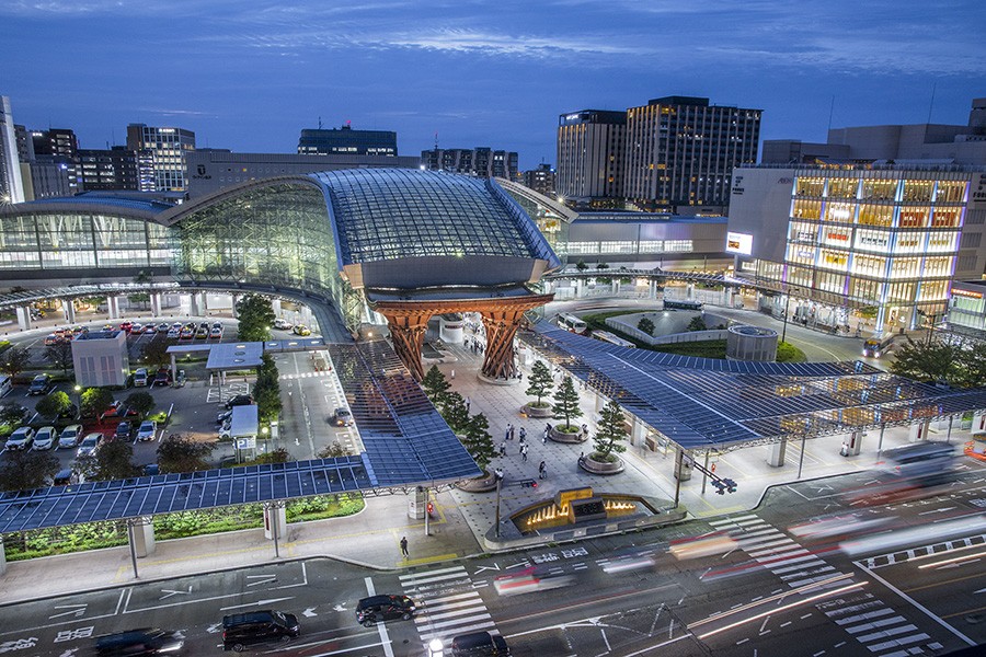 金沢駅