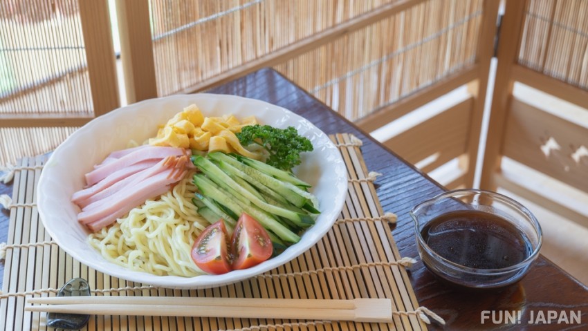 日本 夏の風物詩 冷やし中華