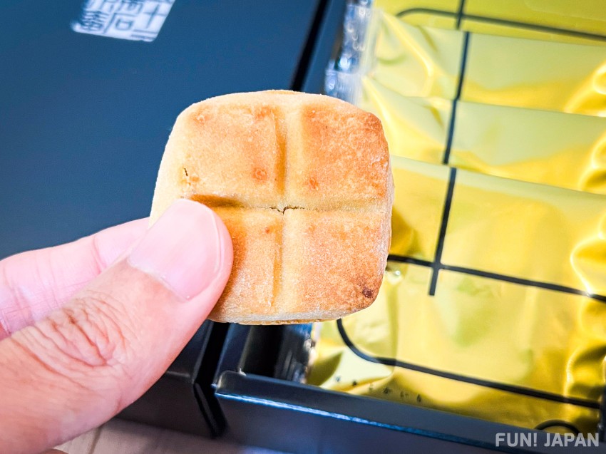 在博多站與福岡機場可買到的伴手禮⑥：博多番薯 TOTTOTO。