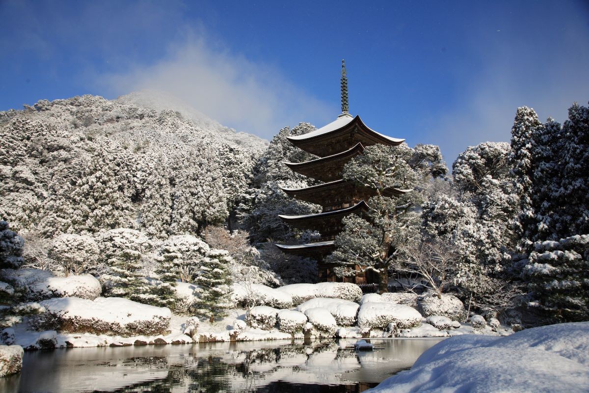 Yamaguchi City National Treasure Rurikoji Five-Storied Pagoda (Kozan Park)