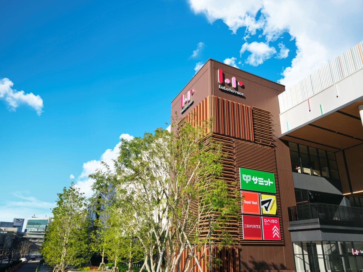 Toyosu・Harumi Mitsui Shopping Park LaLa Terrace HARUMI FLAG