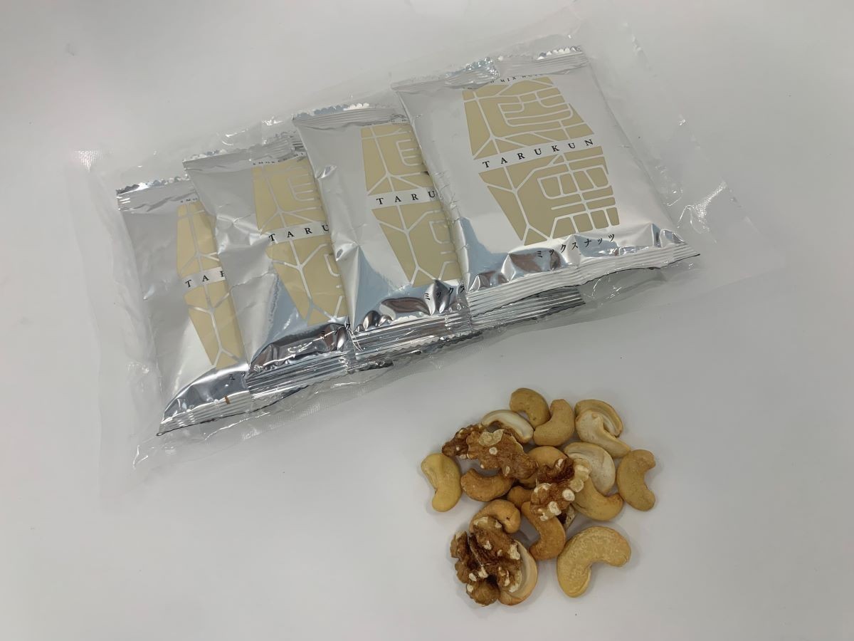 Suntory Barrel Smoked Nuts