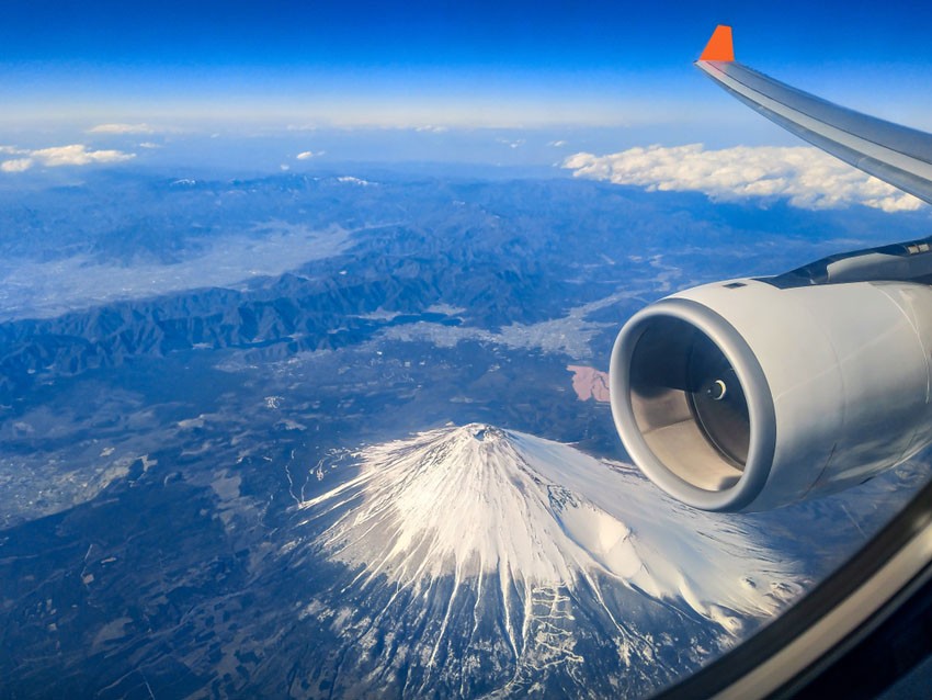Gunung Fuji & Pesawat