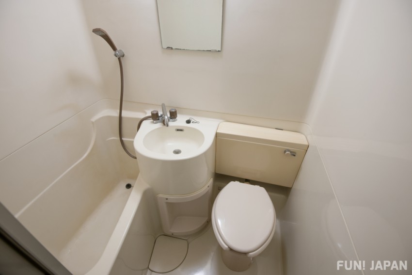 Phòng tắm và toilet trong nhà Nhật Phòng tắm kết hợp