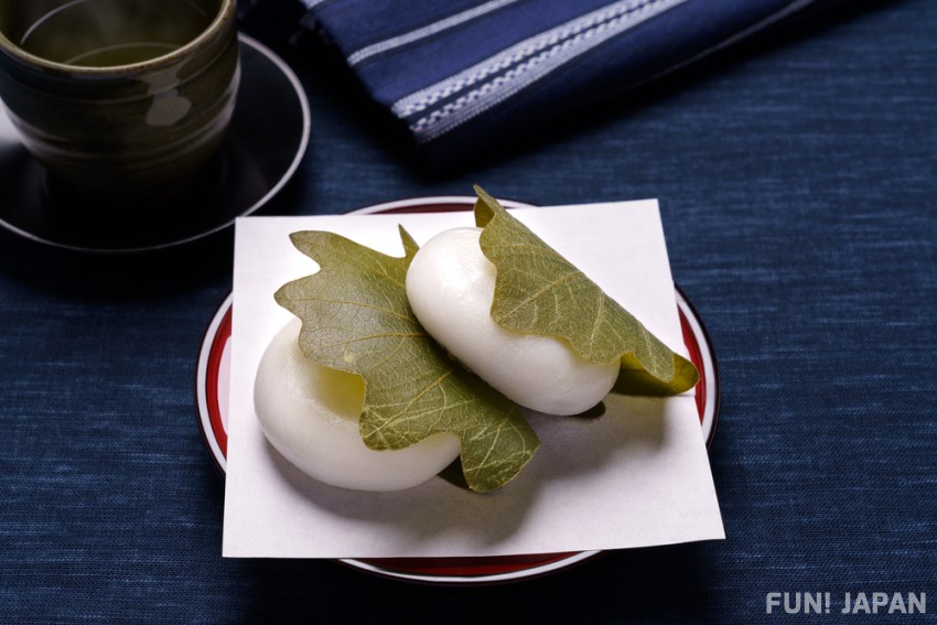 Kashiwa Mochi, which keeps the family line from dying out