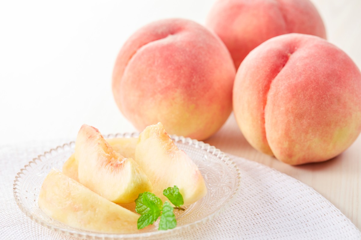 Peaches, a summer fruit