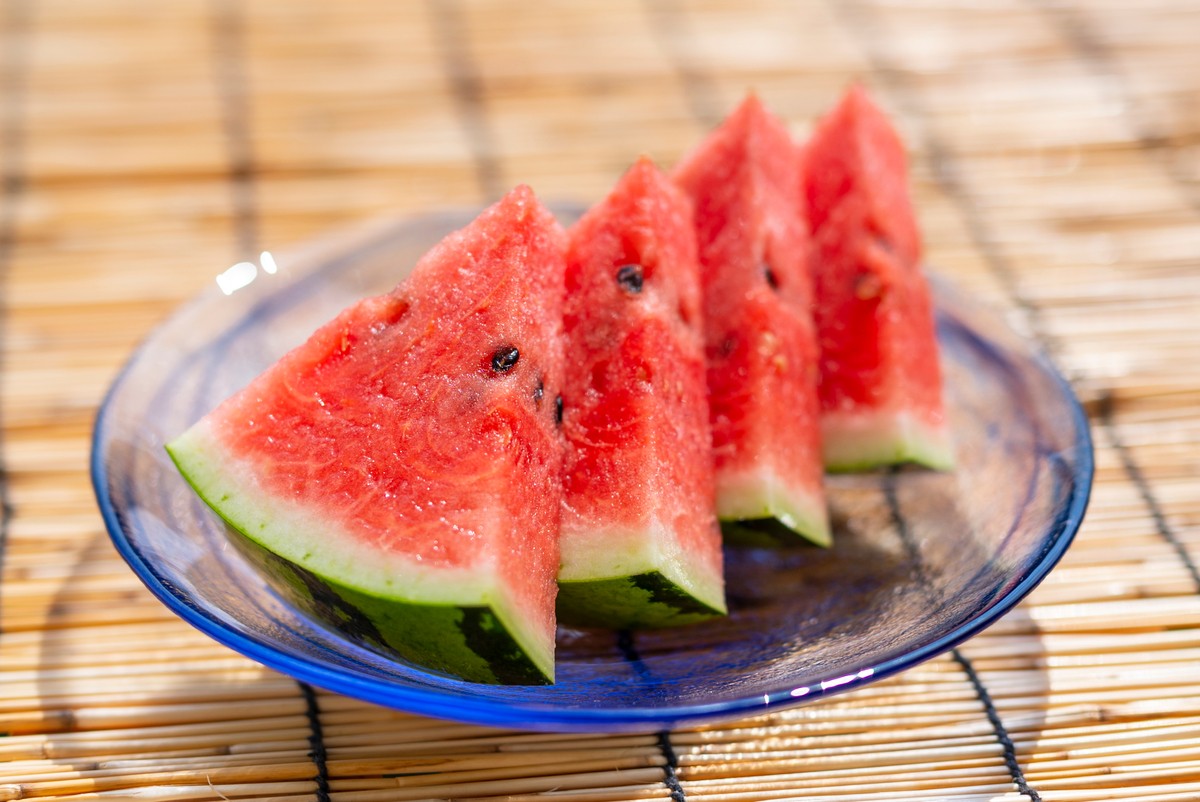 夏が旬の果物 すいか