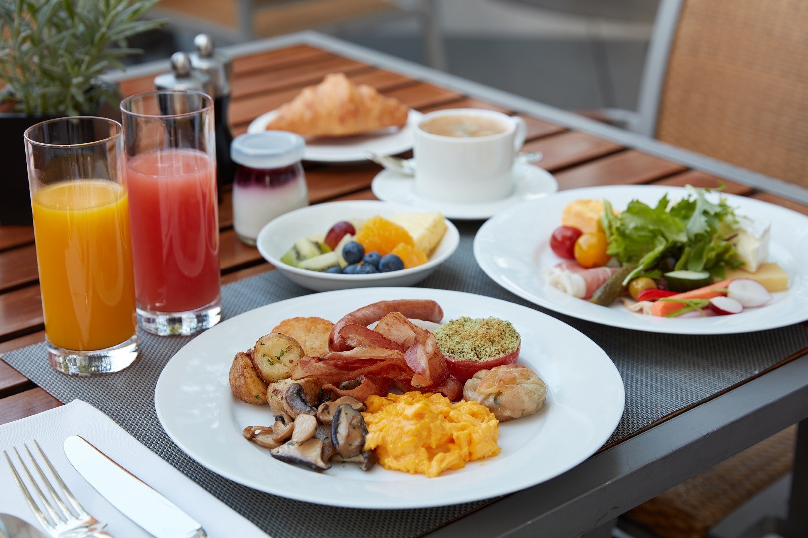 Bữa sáng tự chọn tại Grand Hyatt Tokyo